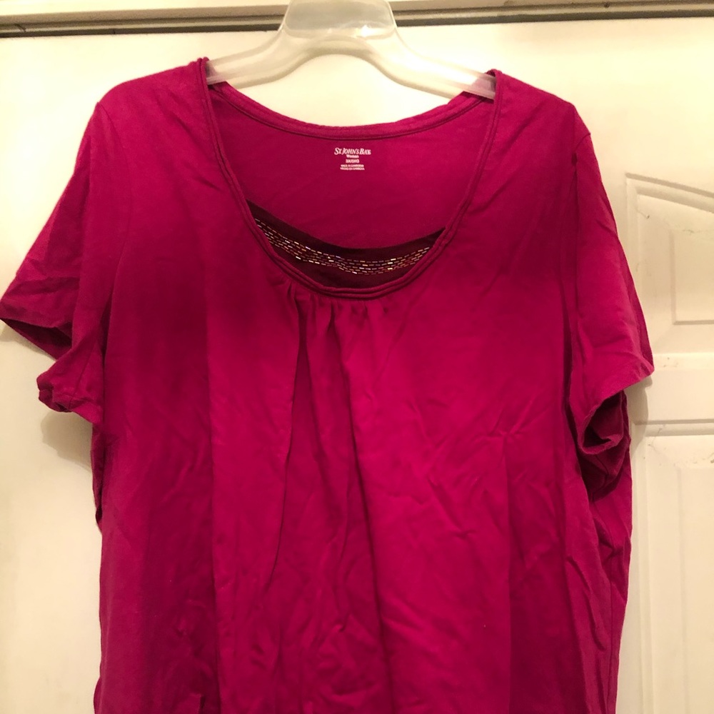 Decorative tee